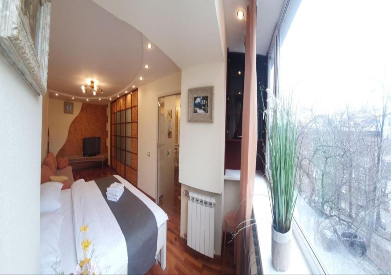 Inn Home Apartments - Pechersk Area Kiev Buitenkant foto