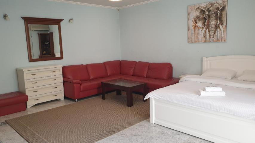 Inn Home Apartments - Pechersk Area Kiev Buitenkant foto