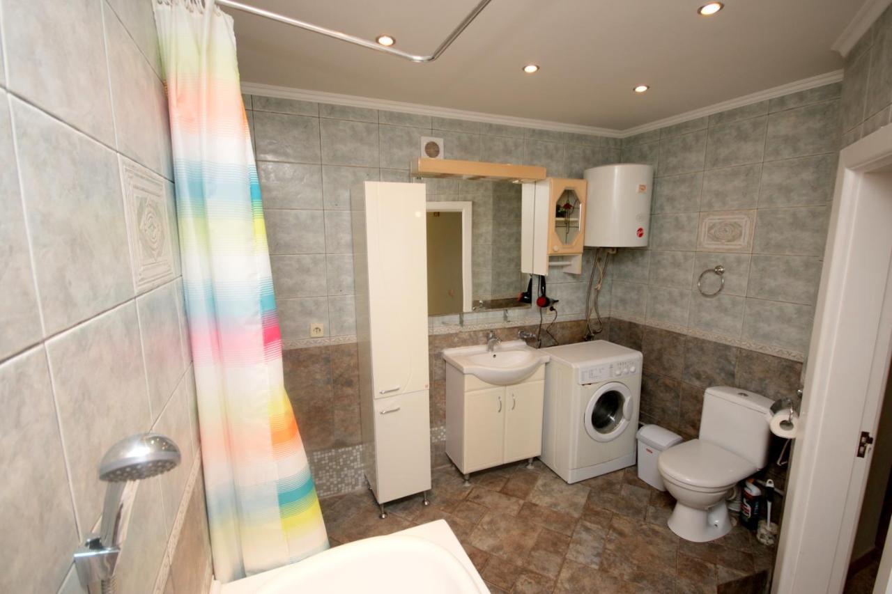 Inn Home Apartments - Pechersk Area Kiev Buitenkant foto