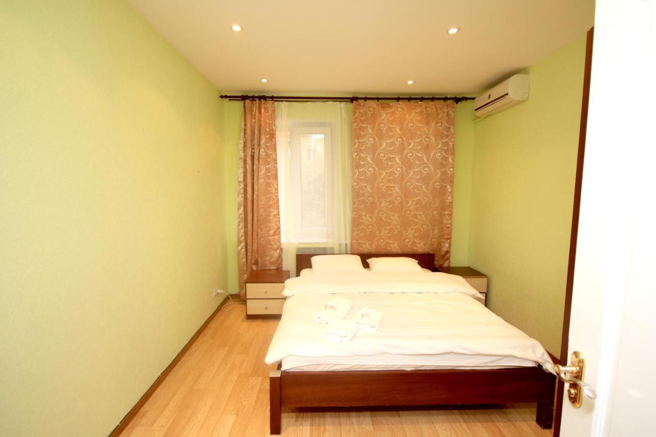 Inn Home Apartments - Pechersk Area Kiev Buitenkant foto