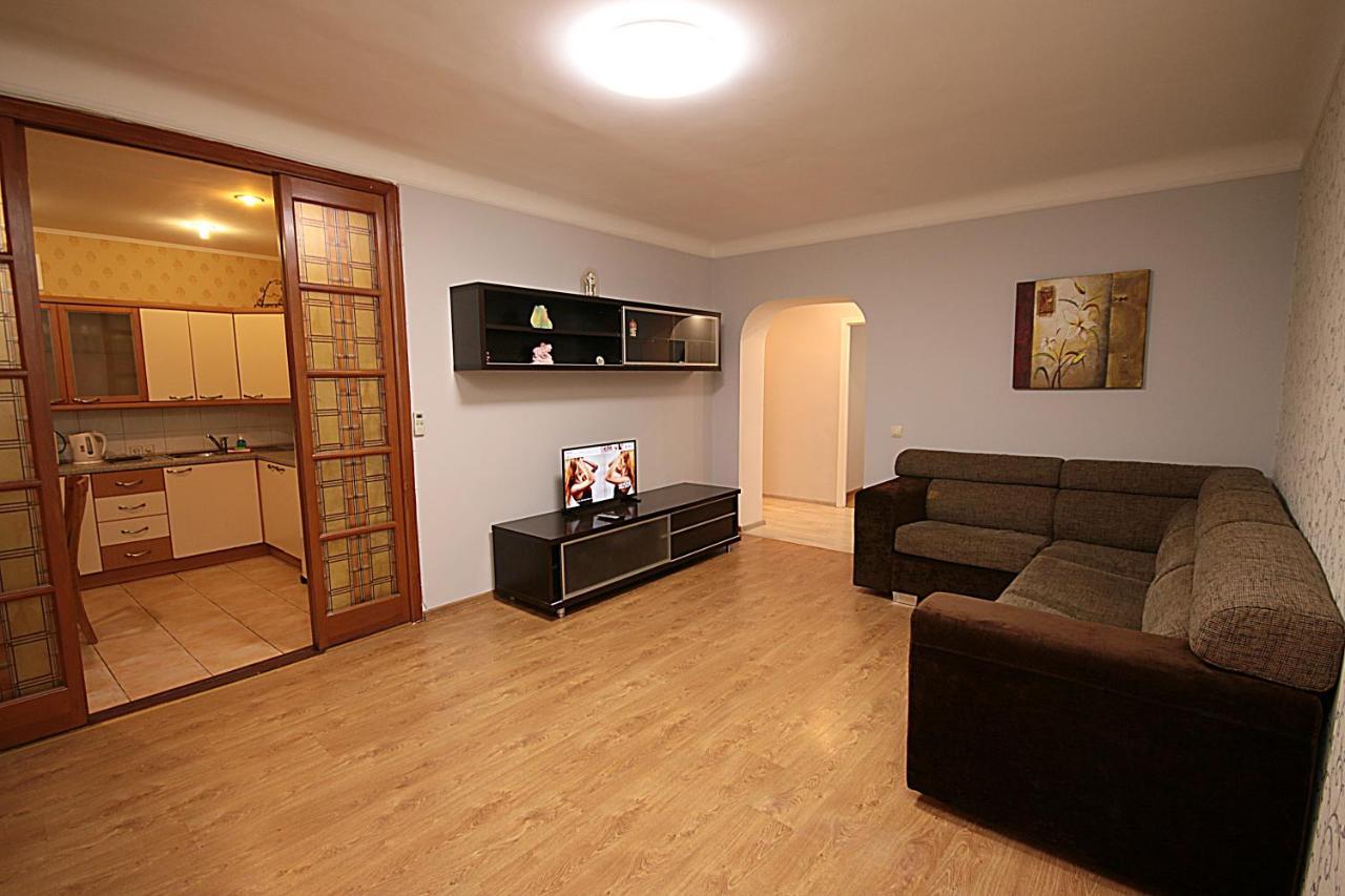 Inn Home Apartments - Pechersk Area Kiev Buitenkant foto